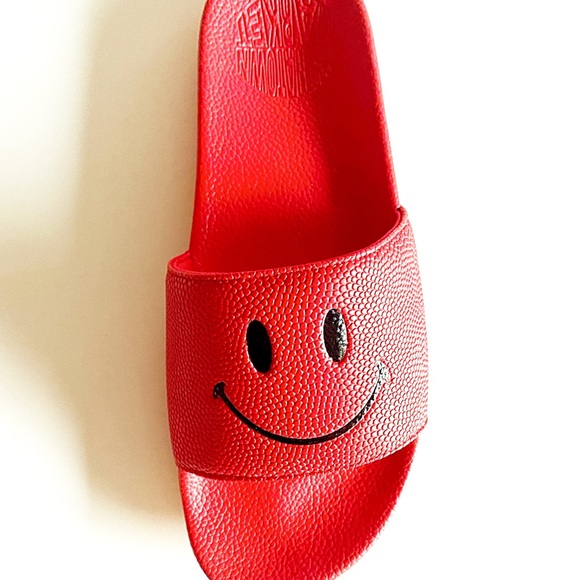 Chinatown Market Smiley BBALL Slides-Sandals Men's - Picture 3 of 7